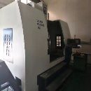 出售一台原装台湾亚克1690加工中心，带刀臂刀库，BT50主轴